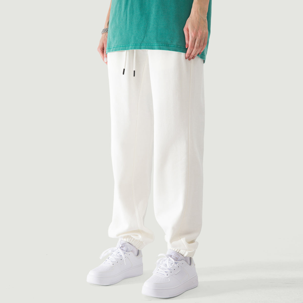 Altarly Essentials - Baggy Sweatpants